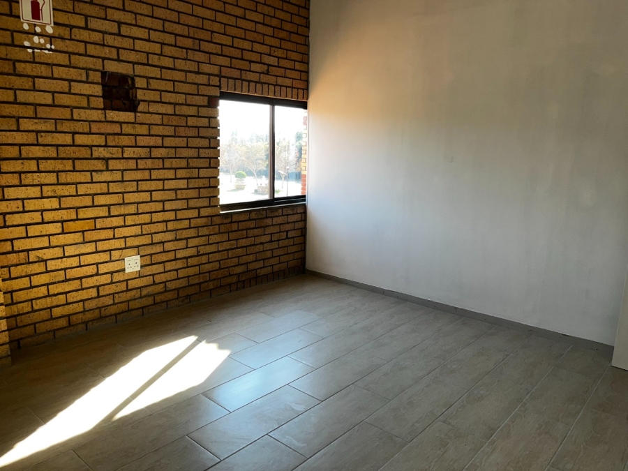 To Let commercial Property for Rent in Meerhof North West